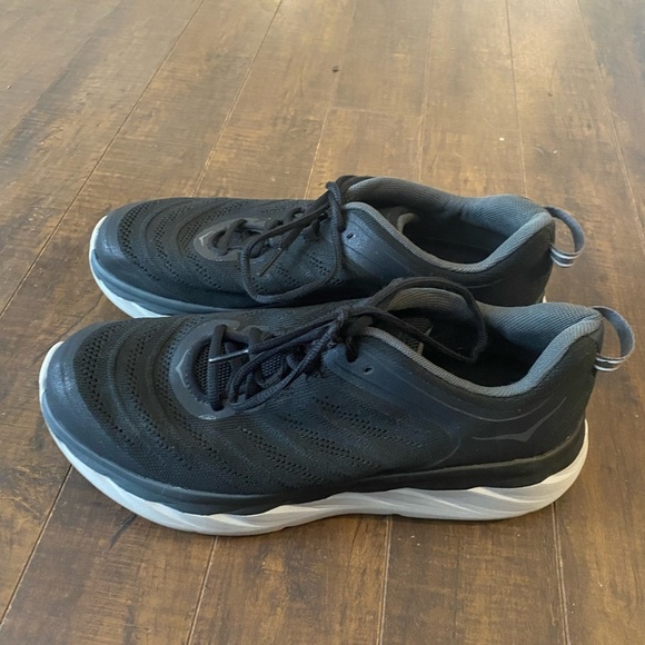 Hoka Alaska One One black sneakers - Picture 3 of 10